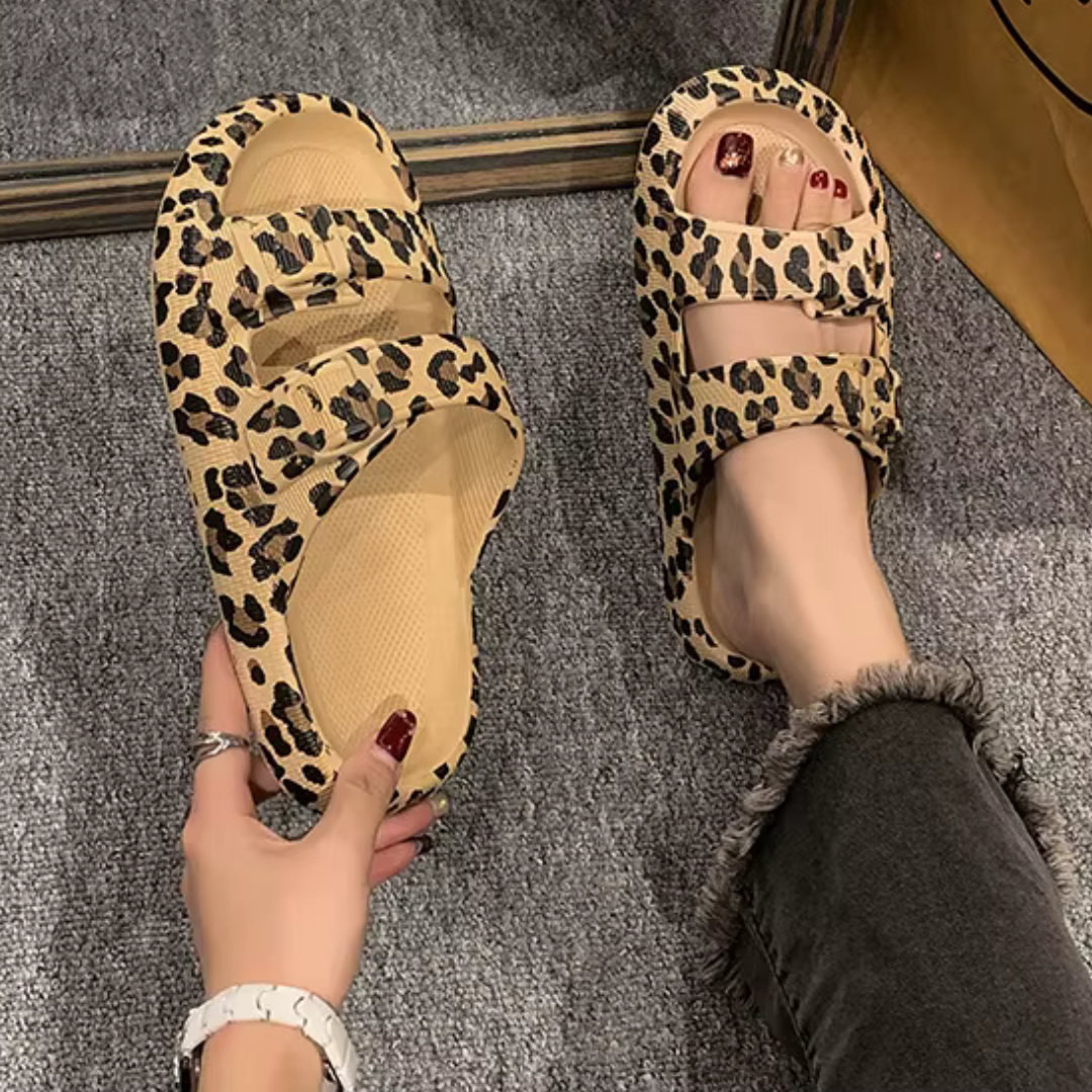 Leopard Cloud Slides | כפכפי נוחות