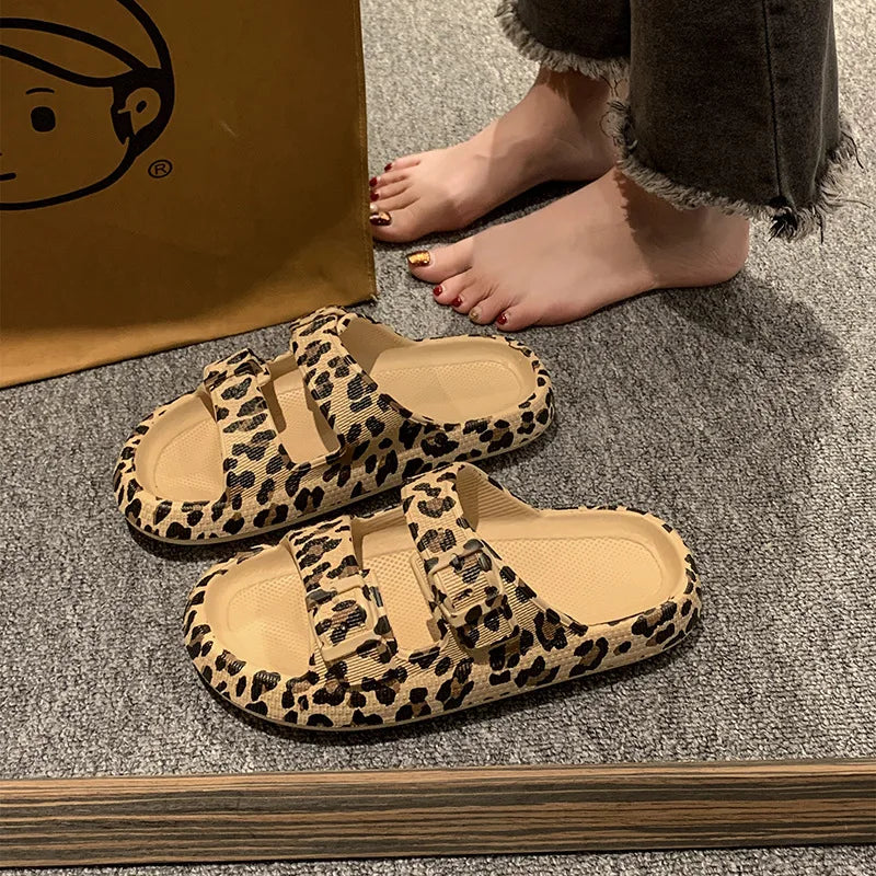 Leopard Cloud Slides | כפכפי נוחות